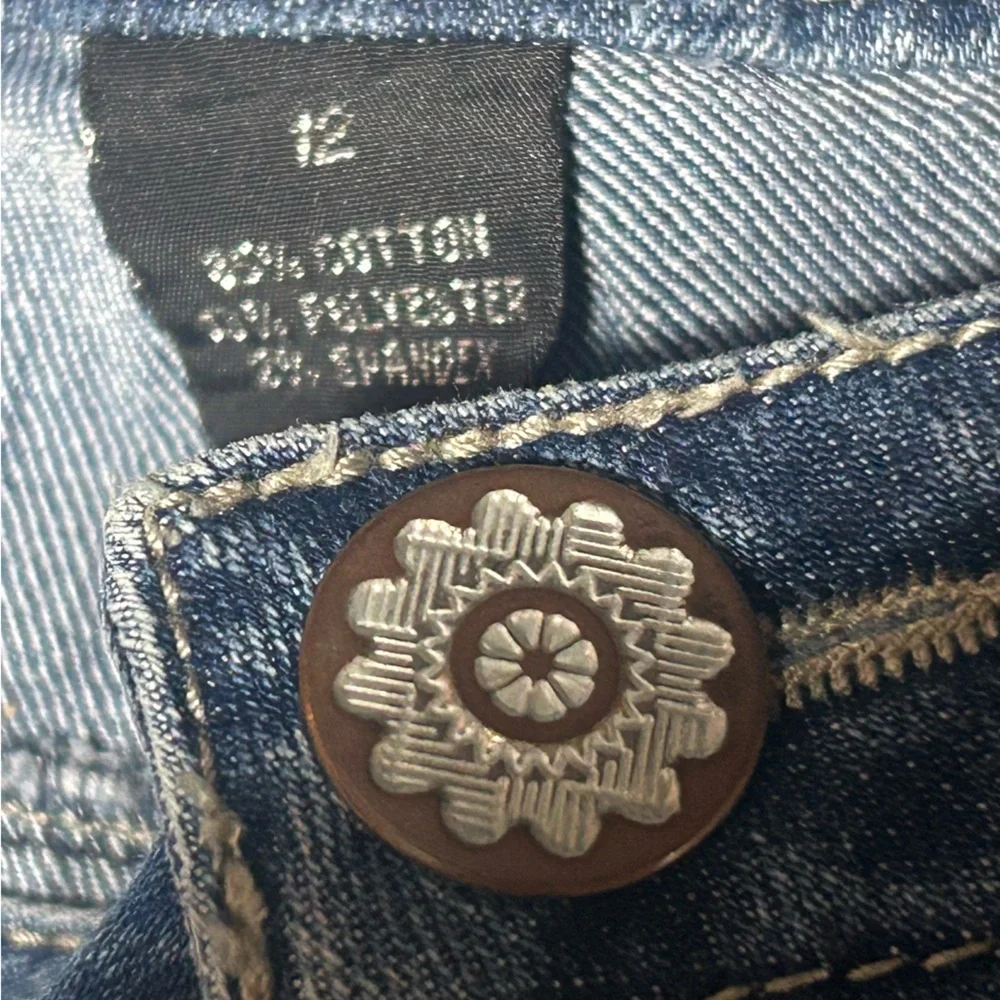 VTG Baccini Denim Shorts in Medium Blue size 12 EUC patch on back